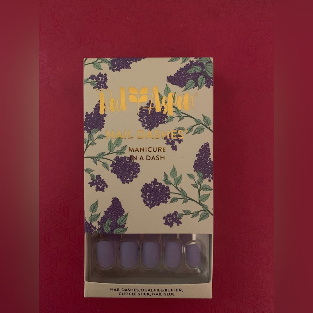 Brand New red aspen nail dashes!